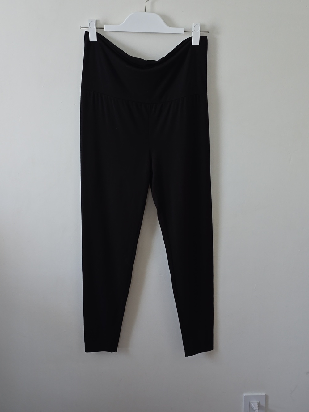 Hatch Maternity Black High-Waist Leggings Small